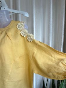 Imported yellow cotton loose fit top