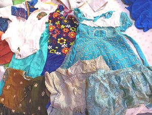 set of 10 kids clothes (2-4 years)