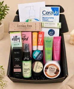 Ultimate Skincare & Makeup Beauty Box