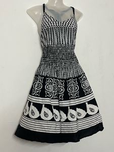 Pintresty Boho Black &amp; White Smocked Dress