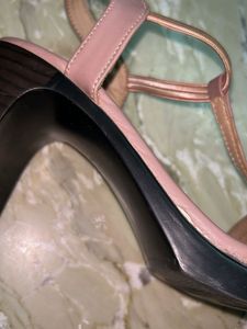 Stylish Women's Heeled Sandals