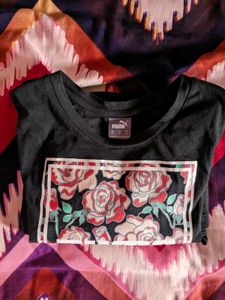 PUMA Floral T-Shirt 👕 - free delivery 🚚