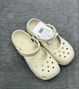 Ballet Crocs🎀