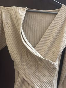 Chic Ribbed Knit Wrap Dress