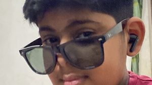 Rayban solid sunglasses copy