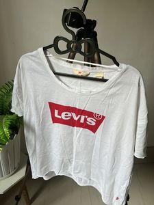 Levi’s oversized t-shirt
