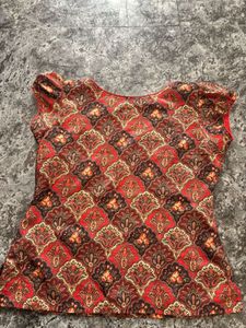 Patterned Top