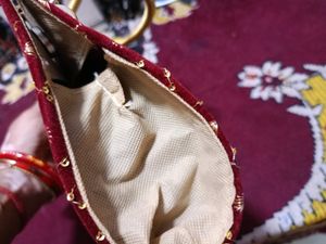 Handbag