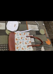 Giraffe Print Tote Bag and purse free