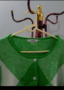 Green &amp; White Diamond Pattern Cardigan