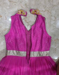 Elegant Pink Ethnic Gown
