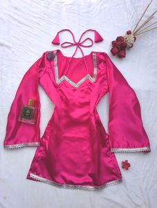 Hot pink Dori neck corset kurti 🩷