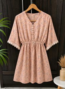 Chic Floral Print Mini Dress