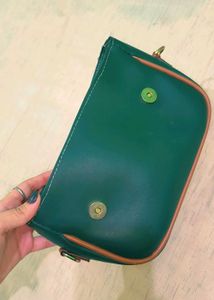Stylish &amp; Functional Shoulder Bag