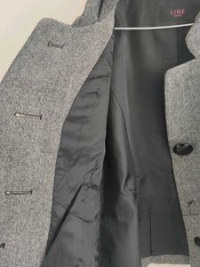 Grey Fitted Blazer in Peplum shape