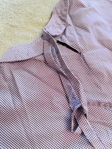 Women’s Top- Cute, loose fit w/ Ruffle Sleeve