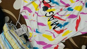 Magic Graphic Print Twist T-Shirt