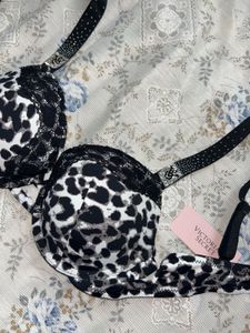 Price 2k - Victoria's Secret set (tagged)