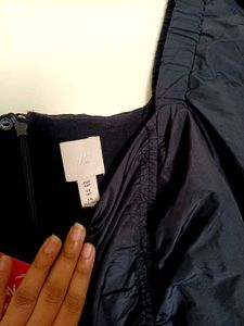 H &amp; M Black Ruched Puff Sleeve Dress