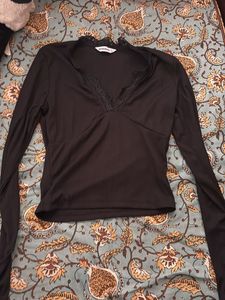 Black Lace Trim Long Sleeve Top