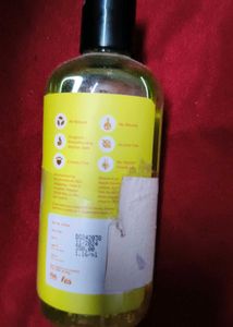 Uniqura Citrus Bloom Body Wash