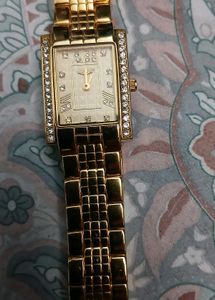 Elegant Swiss Made Longines Gold Diamond Watch