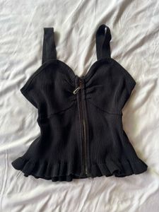 Stylish Black Ruffled Zipper Top