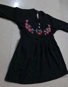 New Black Short Top🖤