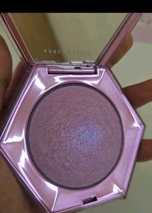 fenty beauty diamond bomb highlighter