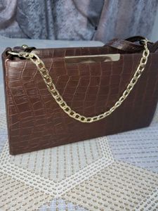 Elegant Brown Croc Embossed Clutch with Gold Chain