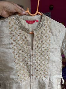 Morpankh Kurta