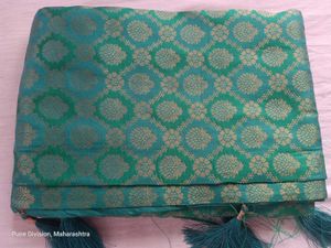 Beautiful semi kanjivaram Teal Saree with Gold Bro