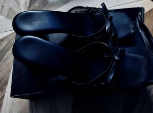 Stylish Black Mules with Bow Detail