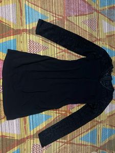 Elegant Black Lace Sleeve Dress