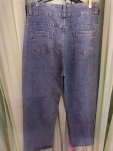 Straight Fit Jeans ( non stretchable)