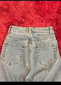 BLUE HANDM NEW JEANS