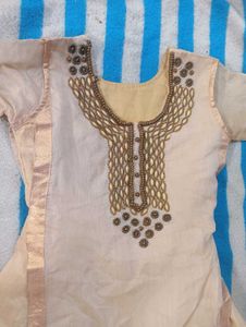 Elegant Embellished kurta