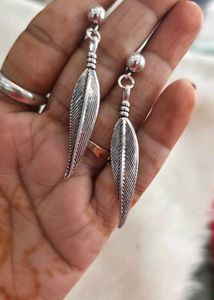 Boho Feather Dangle Earrings