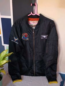 Bomber jacket