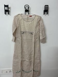 Elegant Beige Embroidered Kurta