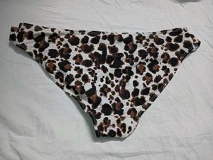 💛 Leopard Print Bikini Bottom