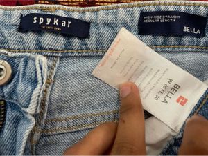 Light Wash Straight Leg Jeans