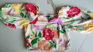 Zudio Floral Puff Sleeve Top