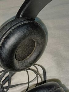 Wired Headphones