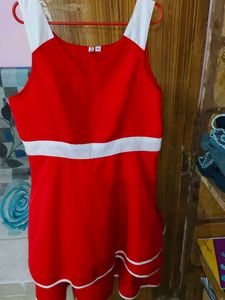 Chic Red & White Sleeveless Dress