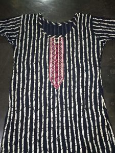 Stylish Striped Kurta
