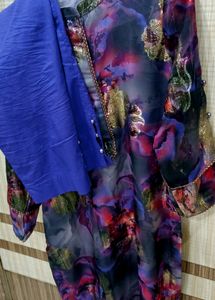 Summer Sale Stylish Kurti With Pent Plazoo