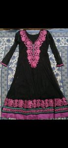 frock style kurti .. used 2-3 times..no flaws