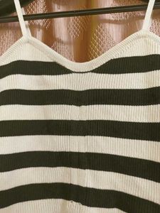 Striped Knit Crop Top | SAVANA