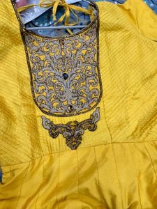 Women Ethnic Gown